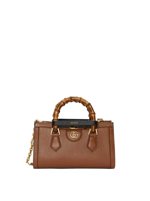 Gucci Diana Small Shoulder Bag in Brown Leather