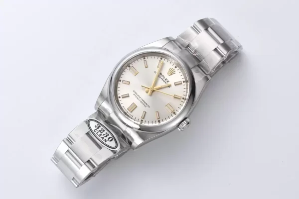 Rolex Oyster Perpetual - Image 3