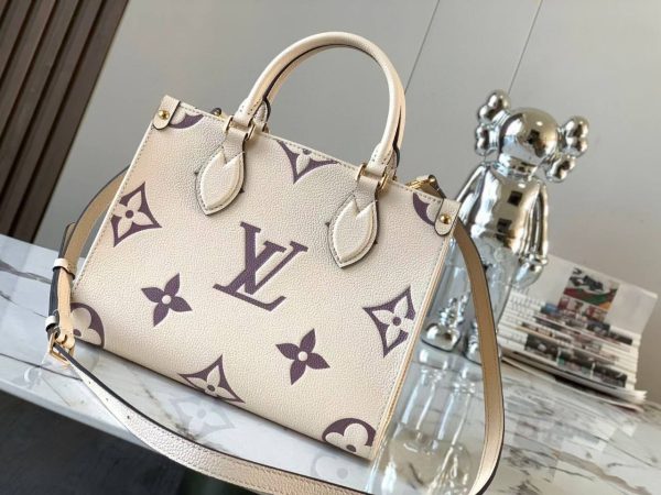 M45654 Louis Vuitton Onthego PM - Image 4