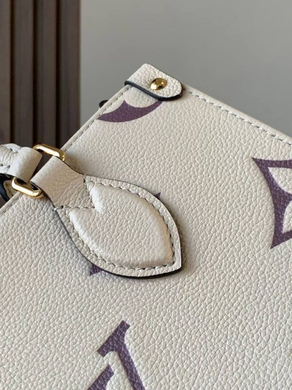 M45654 Louis Vuitton Onthego PM - Image 6