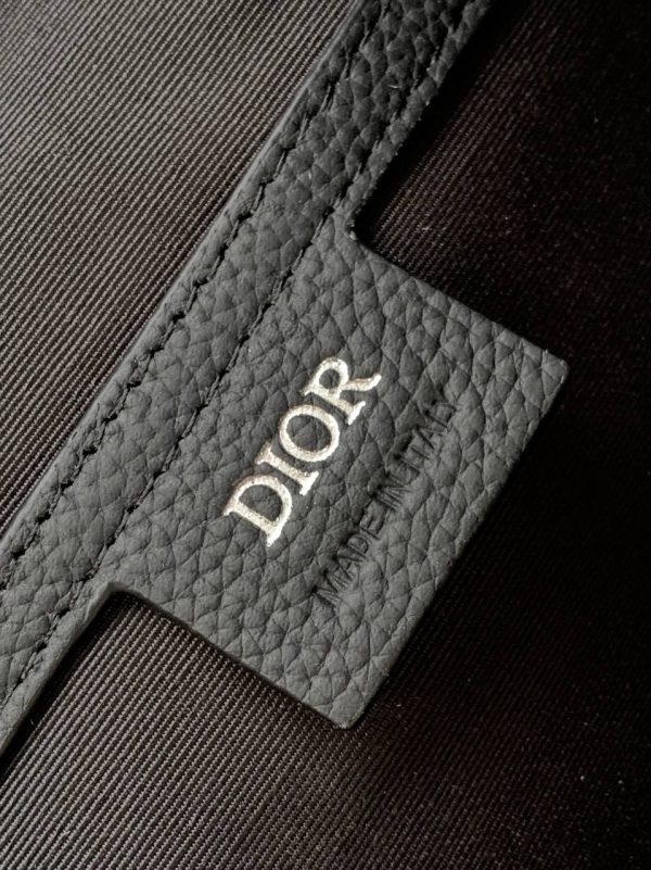 Dior Motion Backpack in Black Dior Oblique Jacquard - Image 10