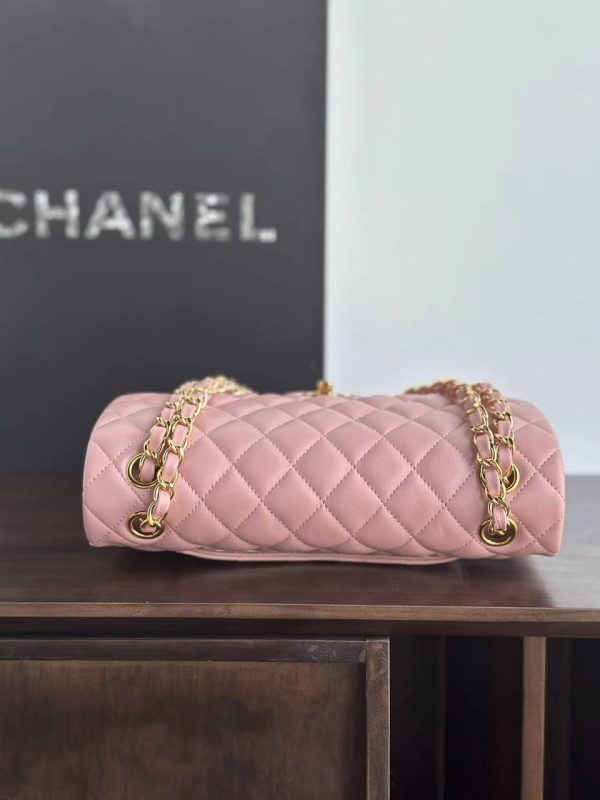 [TOP TIER] Chanel Classic Flap Bag Medium in Light Pink Caviar Skin Gold Hardware - Image 6