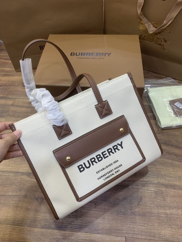 Burberry Small Freya Tote in Natural/ Tan - Image 2