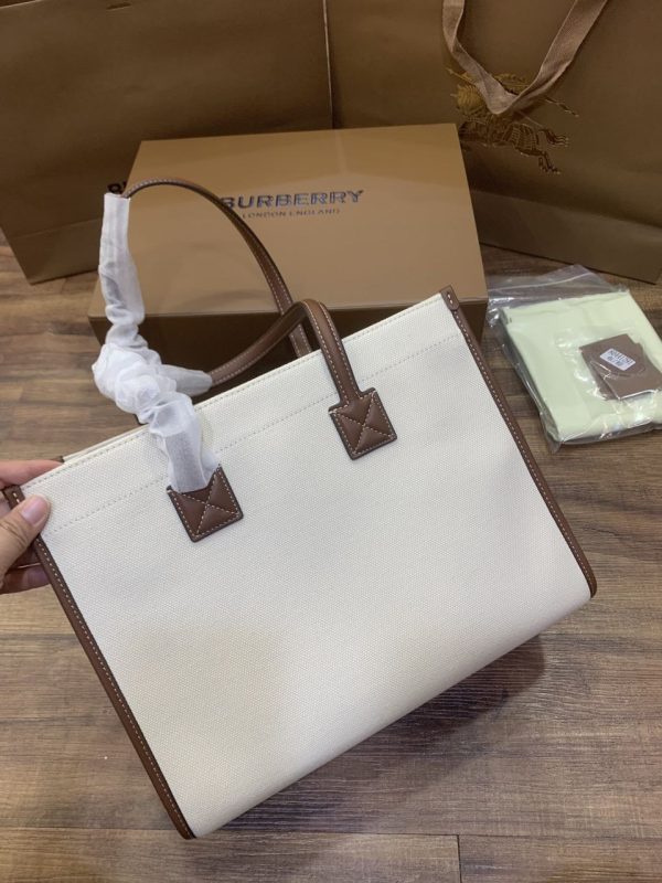 Burberry Small Freya Tote in Natural/ Tan - Image 3