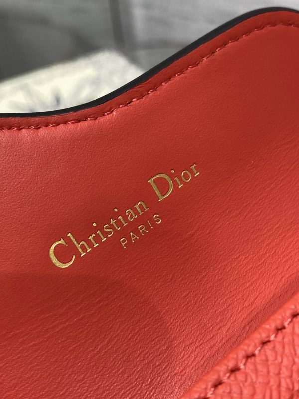 Dior Saddle Flap Compact Zipped Card Holder in Scarlet Red Grained Calfskin - Image 9