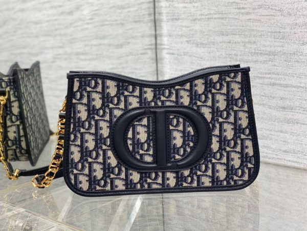 Dior CD Signature Hobo Mini Bag in Blue Dior Oblique Jacquard - Image 4