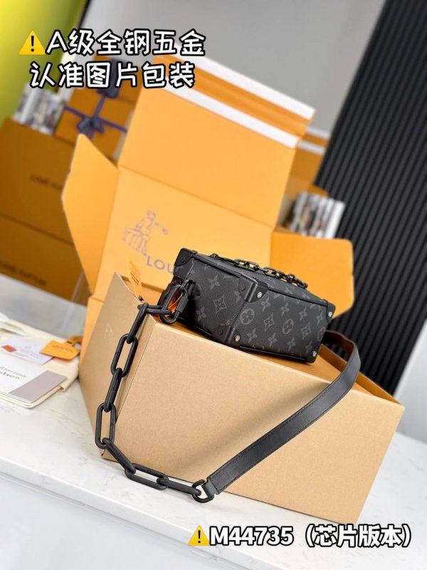 M44735 Louis Vuitton Mini Soft Trunk - Image 10