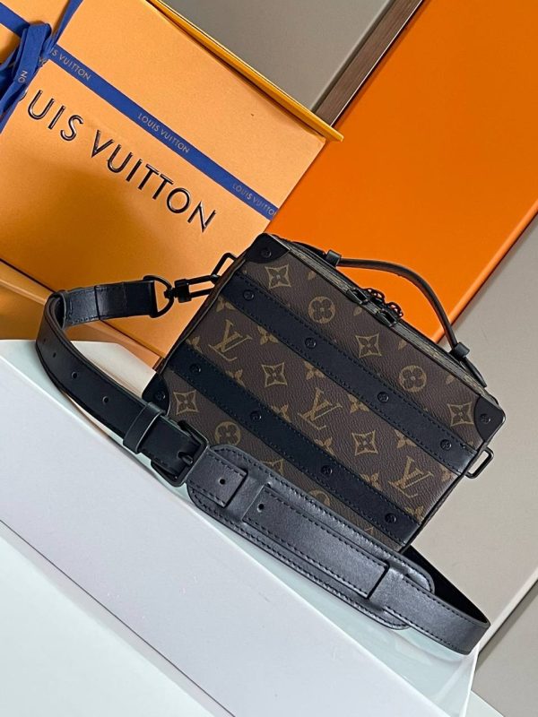 M45935 Louis Vuitton Handle Soft Trunk - Image 2