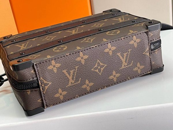 M45935 Louis Vuitton Handle Soft Trunk - Image 5