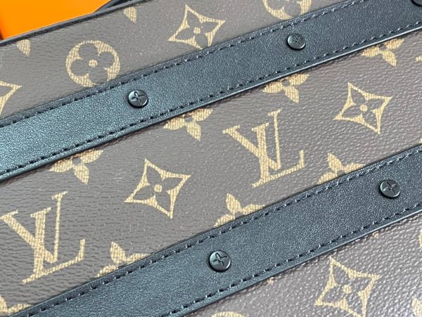 M45935 Louis Vuitton Handle Soft Trunk - Image 6